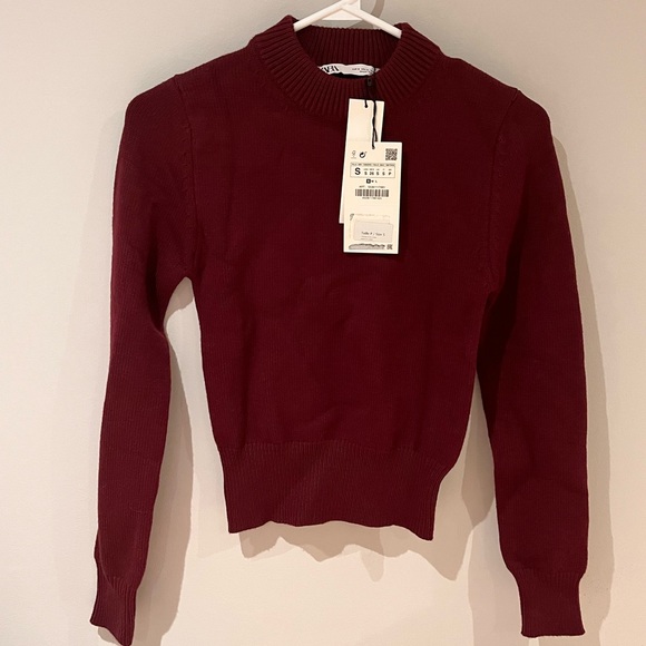 TAGS STILL ON - Cropped knit sweater ZARA size SMALL - Picture 4 of 4